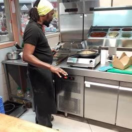 Vörös Homár Halbisztró - Auchan Budaörs - Belső