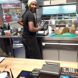 Vörös Homár Halbisztró - Auchan Budaörs - Belső