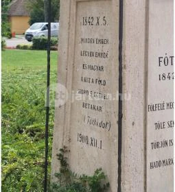 Vörösmarty Mihály mellszobra