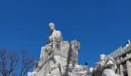 Vörösmarty Mihály szobra Budapest - Külső kép