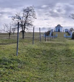 Vöröstói kálvária és kápolna