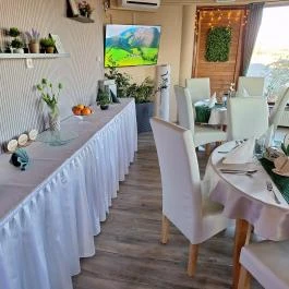 Vozi Restaurant Méhkerék - Belső