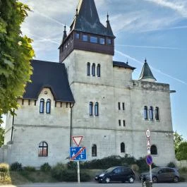 Walla-kastély Törökbálint - Külső kép