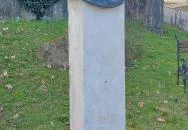 Wass Albert mellszobor Verőce