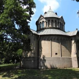 Wenckheim családi mauzóleum Doboz - Külső kép