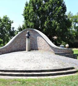 Wenckheim-Czigler-emlékmű