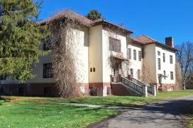 Wenckheim-kastély (Nagykastély) Tarhos