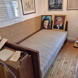 Weöres Sándor és Károlyi Amy Irodalmi Emlékház és Helytörténeti Gyűjtemény, Csönge - Belső