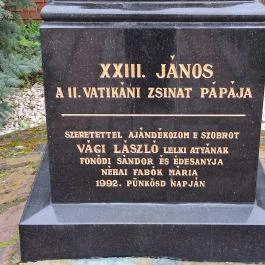 XXIII. János pápa szobra Dunavarsány - Egyéb