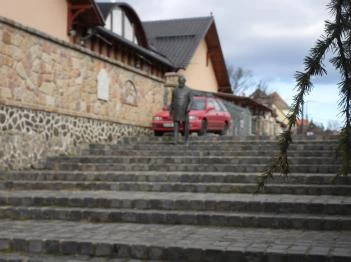 Ybl Miklós szobra Verőce