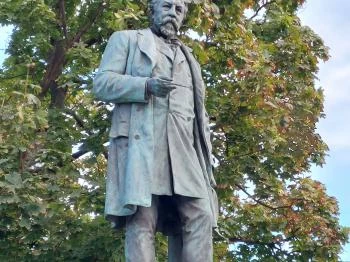 Ybl Miklós-szobor Budapest