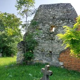 Zámolyi templomrom Zámoly - Külső kép