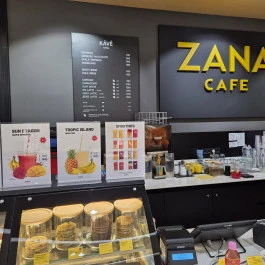 ZANA CAFE - Etele Pláza, Budapest - Belső