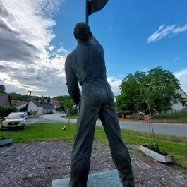 Zászlótartó Hőgyész - Egyéb