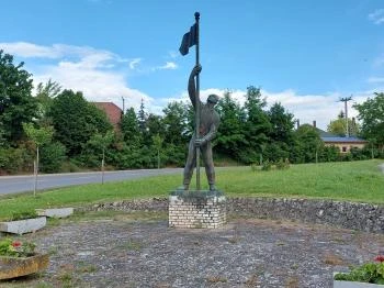 Zászlótartó Hőgyész