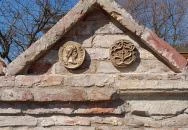 Zenélő ivókút Remeteszőlős