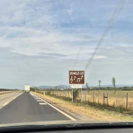 Zenélő út 21. főút Hatvan - Külső kép