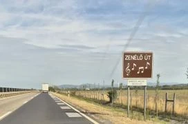 Zenélő út 21. főút Hatvan