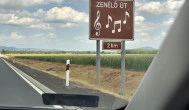 Zenélő út Bekecs - Külső kép