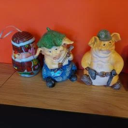 Zhu & Co, Budapest - Egyéb