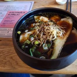 Zhu & Co, Budapest - Étel/ital