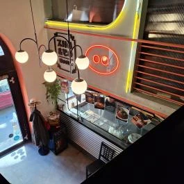 Zhu & Co, Budapest - Belső