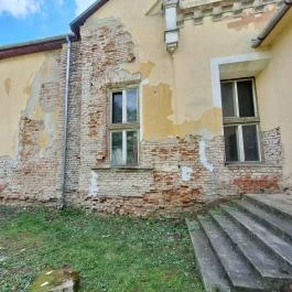 Zichy-kastély, Zichyújfalu - Egyéb