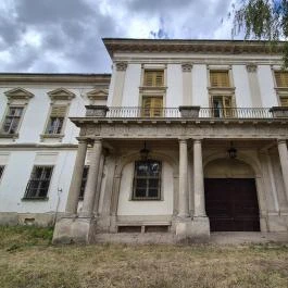 Zichy-kastély Soponya - Külső kép