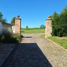 Zichy- (kis-) kastély Alsóbogát - Külső kép