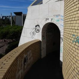 Zikkurat Galéria Budapest - Külső kép