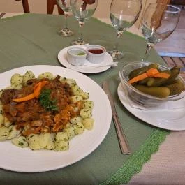 Zila Vendéglő Budapest - Étel/ital