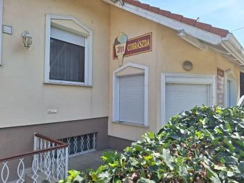 Ziti Cukrászda Tököl