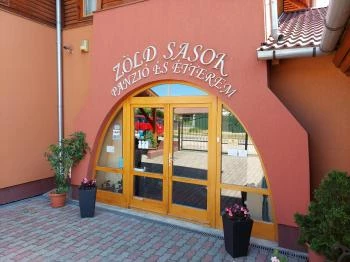 Zöld Sasok Étterem Isaszeg