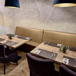 Zona Étterem, Bátaszék - Belső