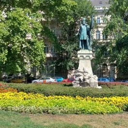 Zrínyi Miklós szobra Budapest - Külső kép