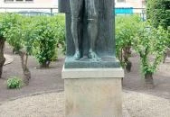 Zsákhordó szobra Budapest