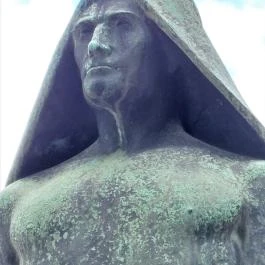 Zsákhordó szobra, Budapest - Egyéb