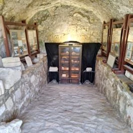 Zsámbéki Romtemplom és Kőtár Zsámbék - Belső