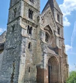 Zsámbéki Romtemplom és Kőtár