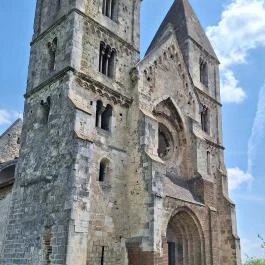 Zsámbéki Romtemplom és Kőtár Zsámbék - Külső kép