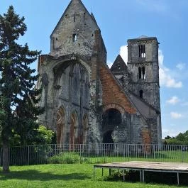 Zsámbéki Romtemplom és Kőtár Zsámbék - Külső kép
