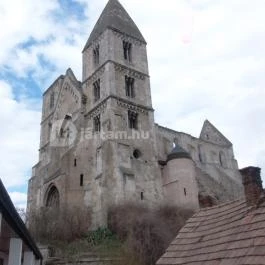 Zsámbéki Romtemplom és Kőtár, Zsámbék - 