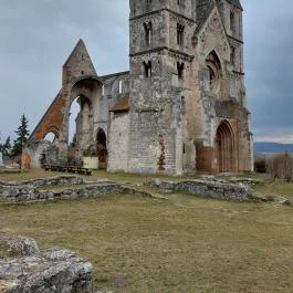 Zsámbéki Romtemplom és Kőtár Zsámbék - Külső kép