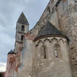 Zsámbéki Romtemplom és Kőtár Zsámbék - Külső kép