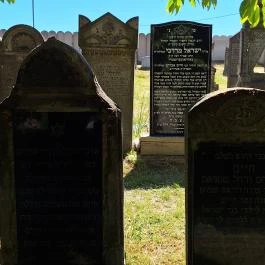 Zsidó temető Bodrogkeresztúr - Külső kép