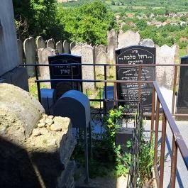 Zsidó temető Bodrogkeresztúr - Külső kép