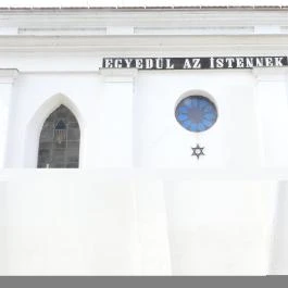 Zsinagóga Kiskunhalas - Külső kép