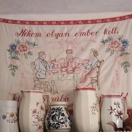 Zsombi tájháza Geszt - Egyéb