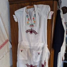 Zsombi tájháza Geszt - Egyéb