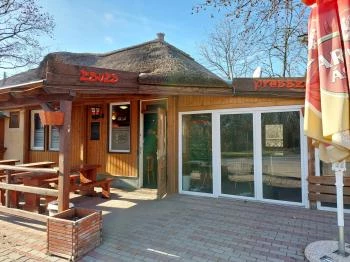 Zsuzsi Presszó Sukoró